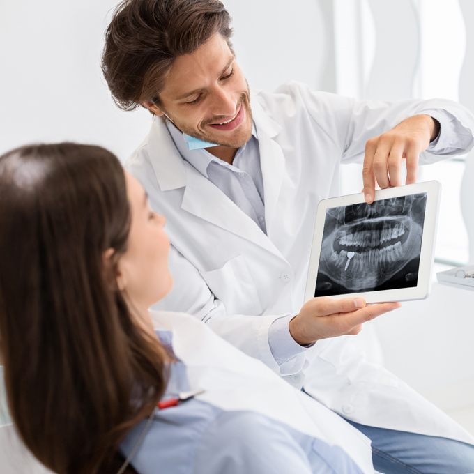 Explaining the Difference between PFM and Zirconia Crowns